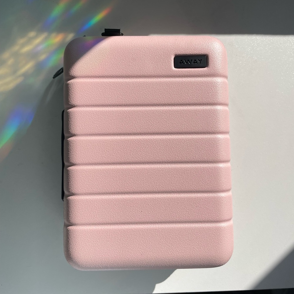 Away mini Luggage Case